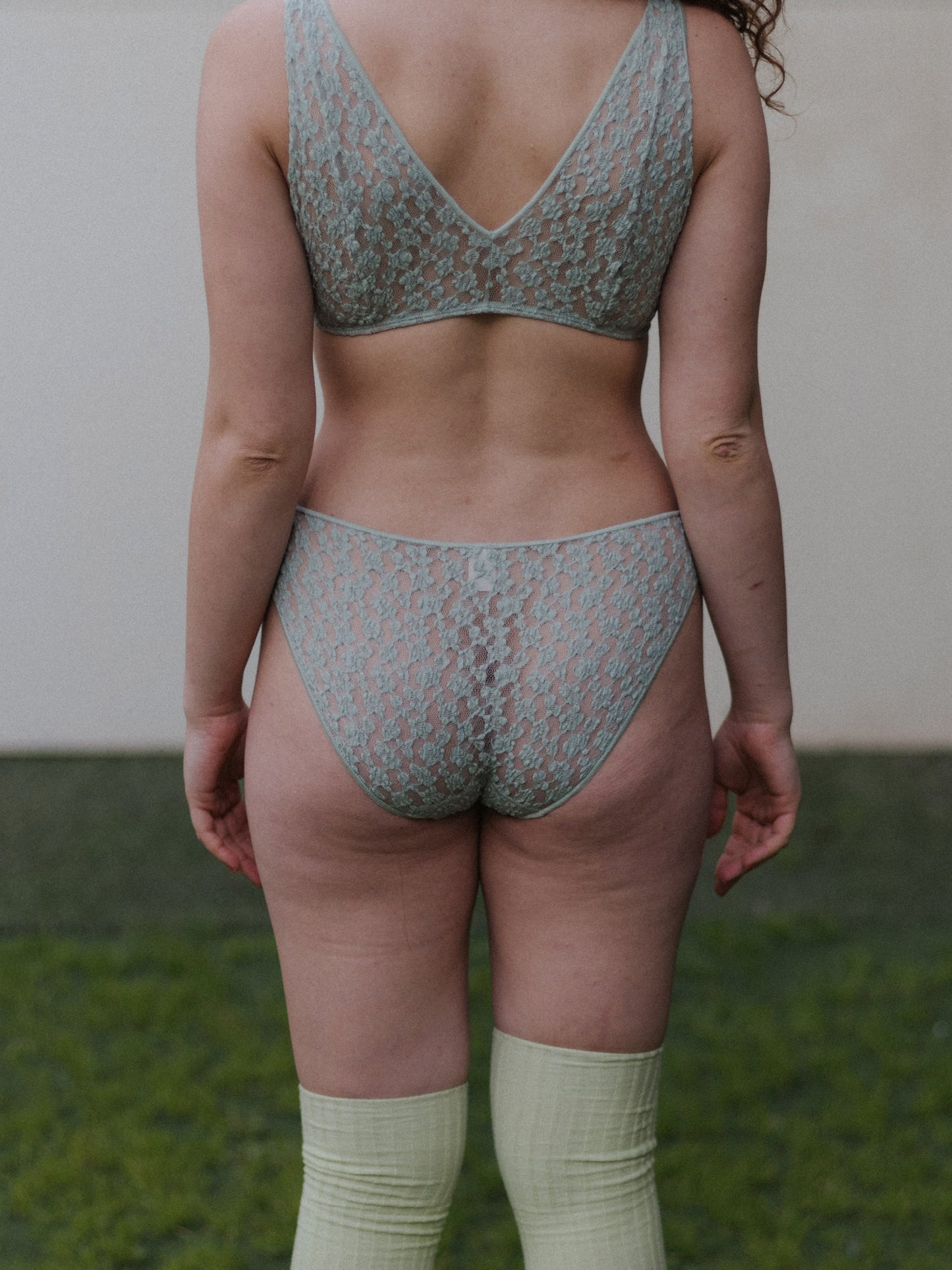 Crescent Pants Organic Cotton Lace - Conta Green