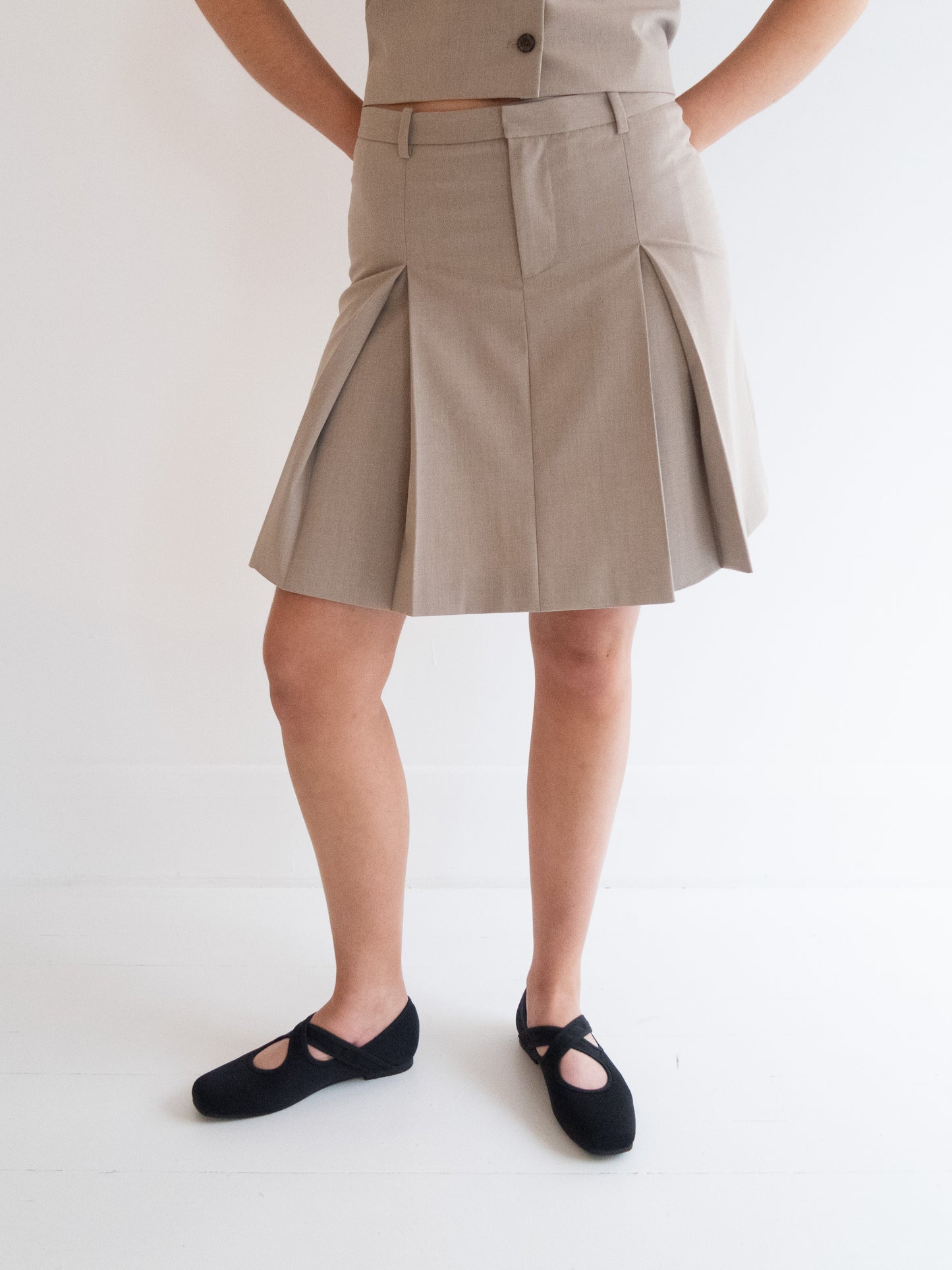 Jeannie Skirt - Taupe