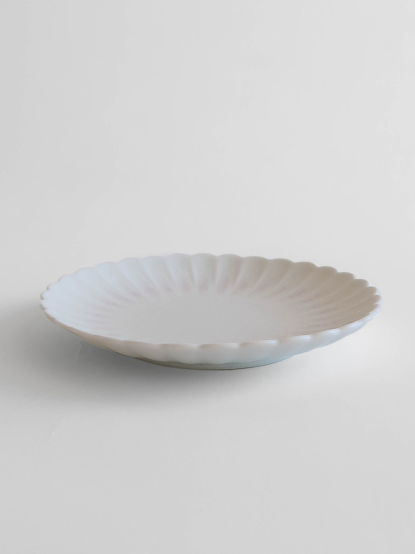 Petal Plate, Tea - Ice Crystal
