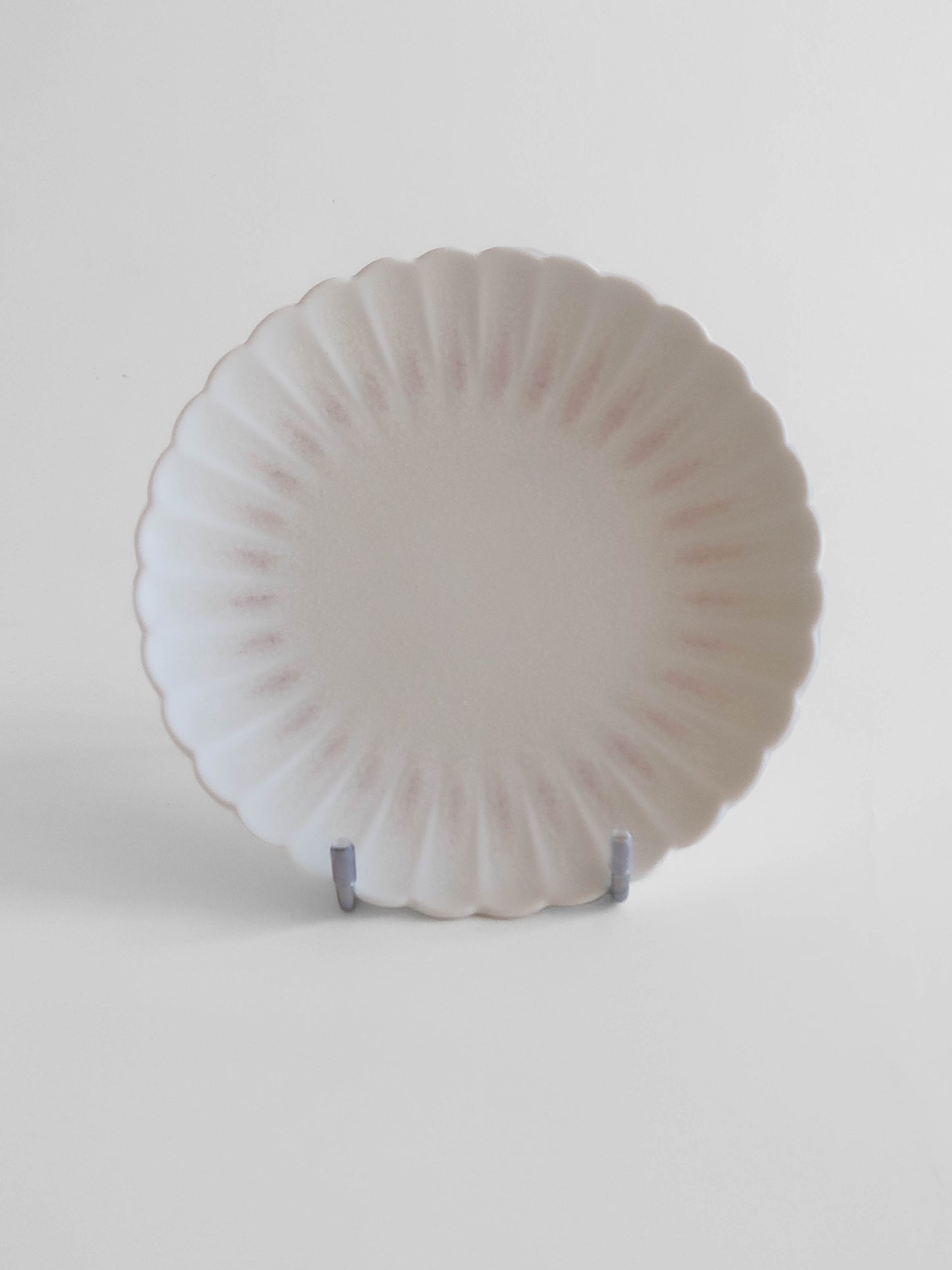 Petal Plate, Tea - Ice Crystal