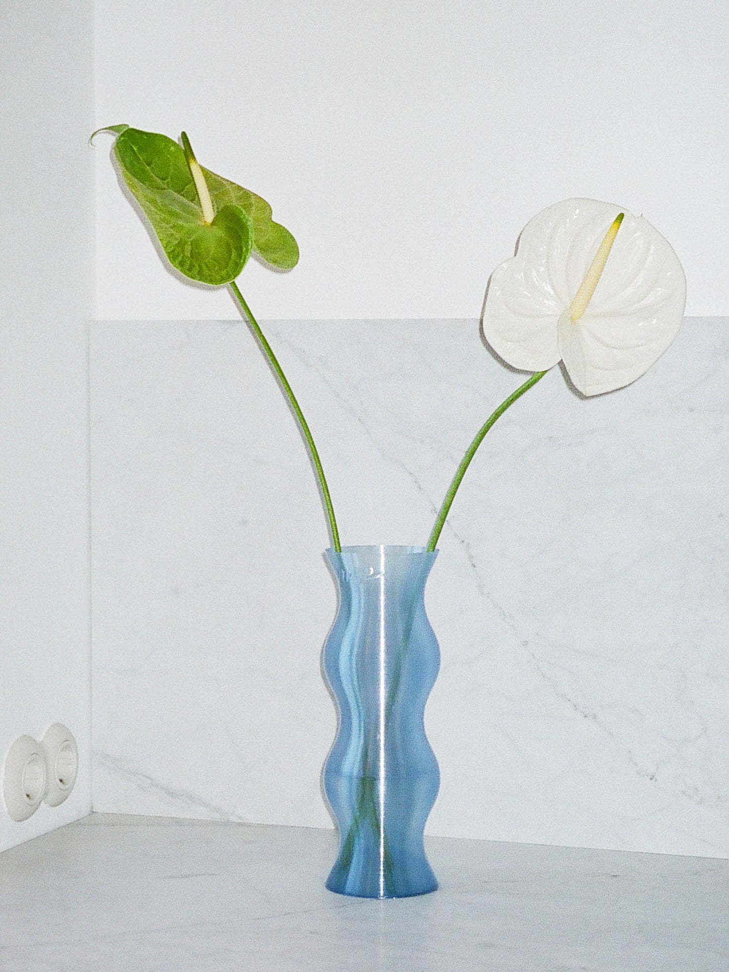 Plastic Surgery 03 Vase - Blue