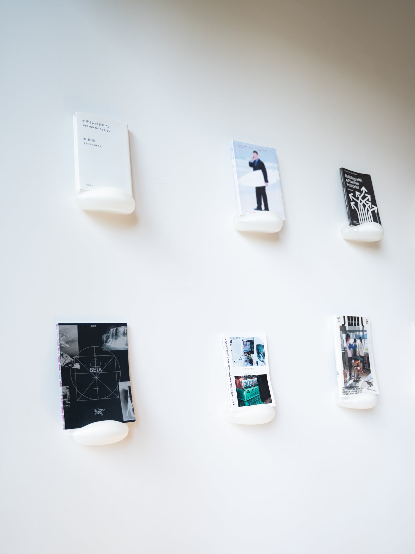 'In the Clouds' Floating Bookshelf