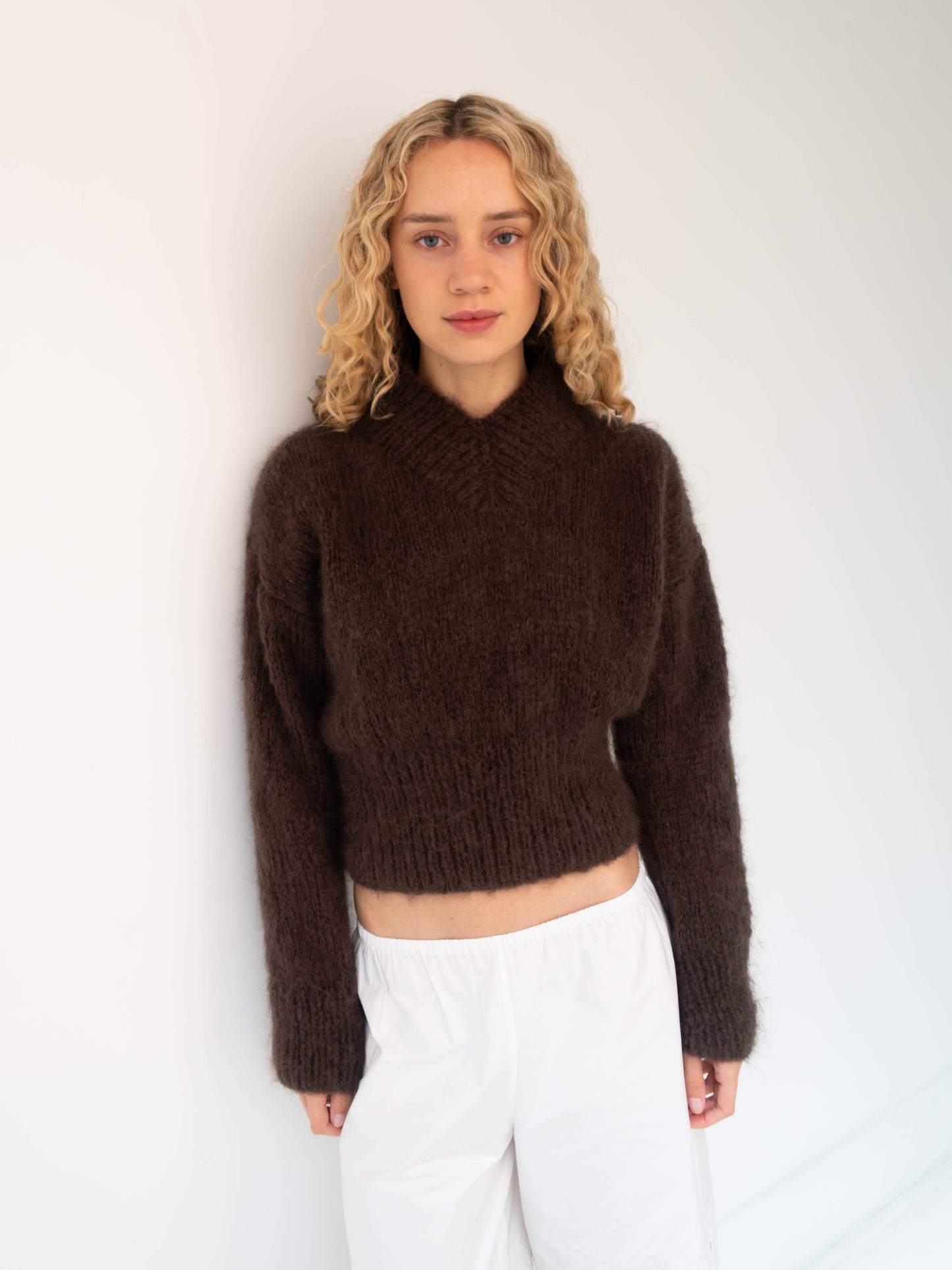 Daphne Sweater - Chocolate