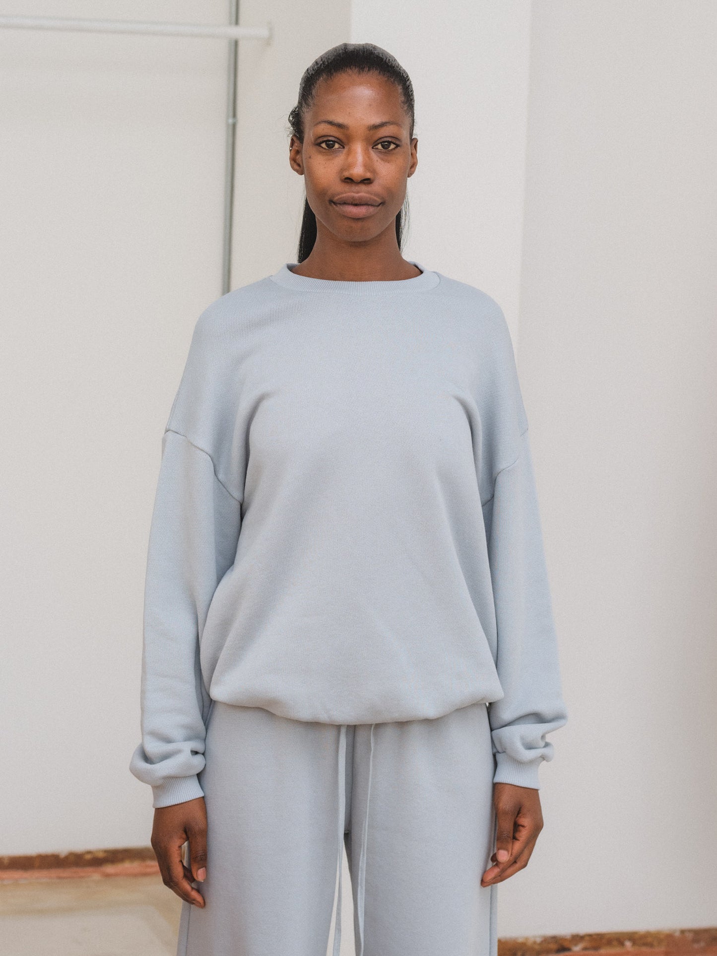 Rim Sweatshirt Regenerative Cotton - Whitestone Blue