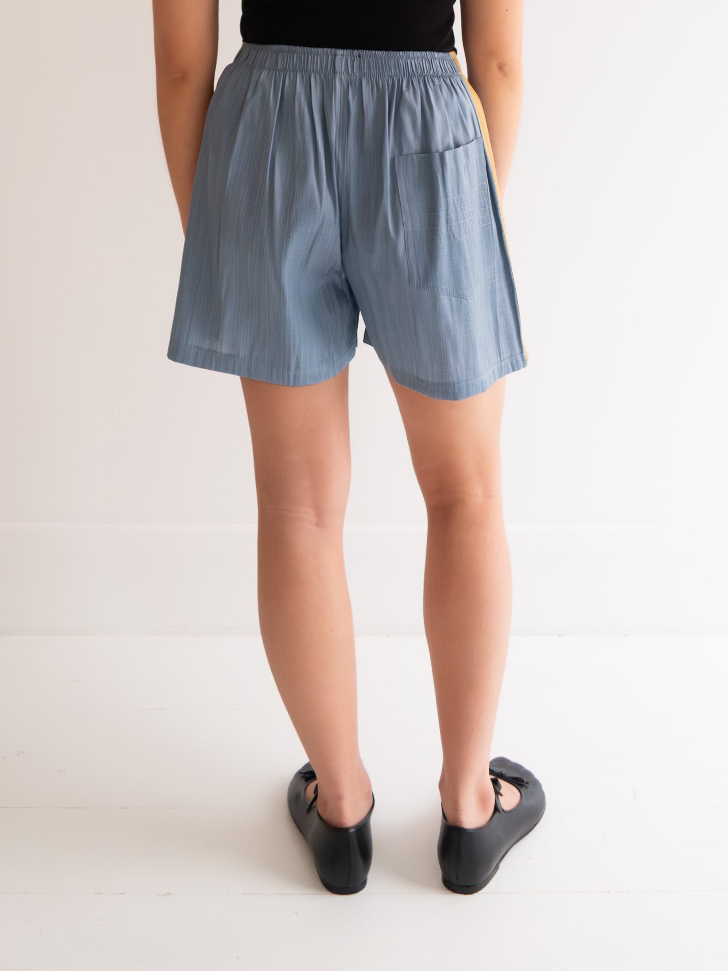 Raw Silk Contrast Shorts - Denim/Gold
