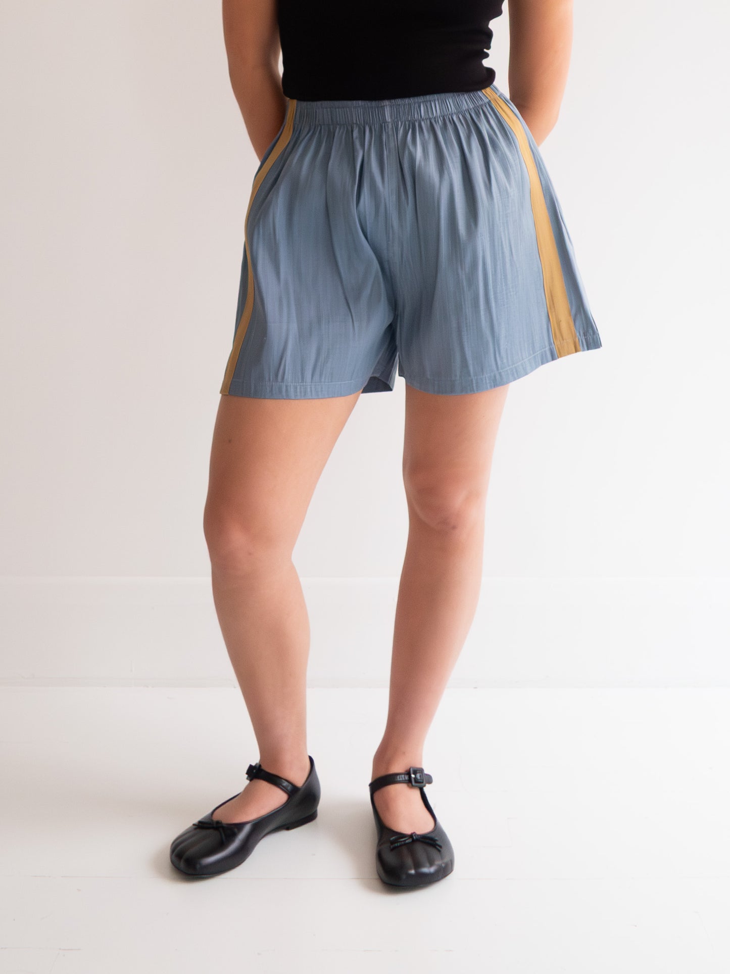 Raw Silk Contrast Shorts - Denim/Gold