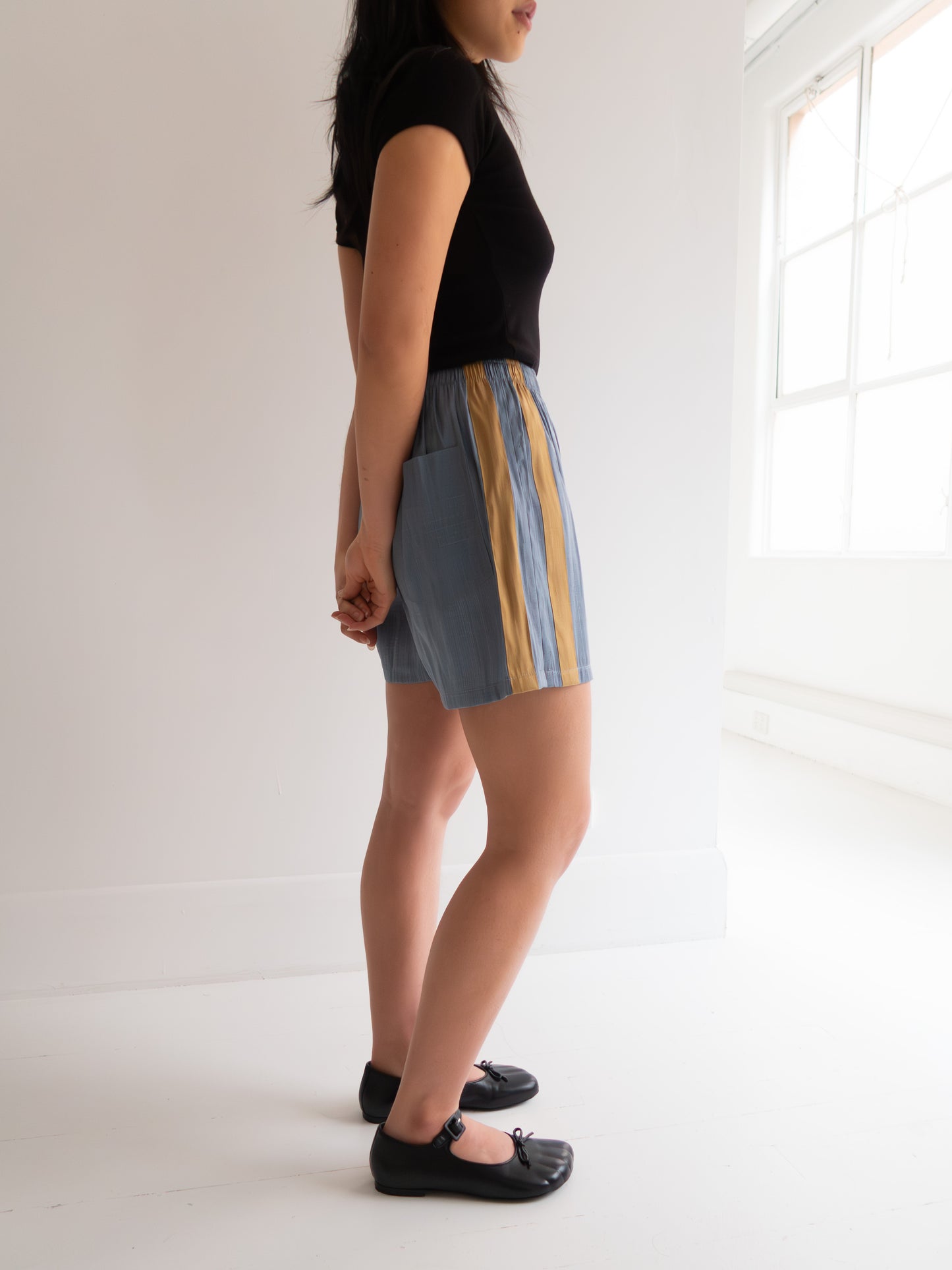 Raw Silk Contrast Shorts - Denim/Gold