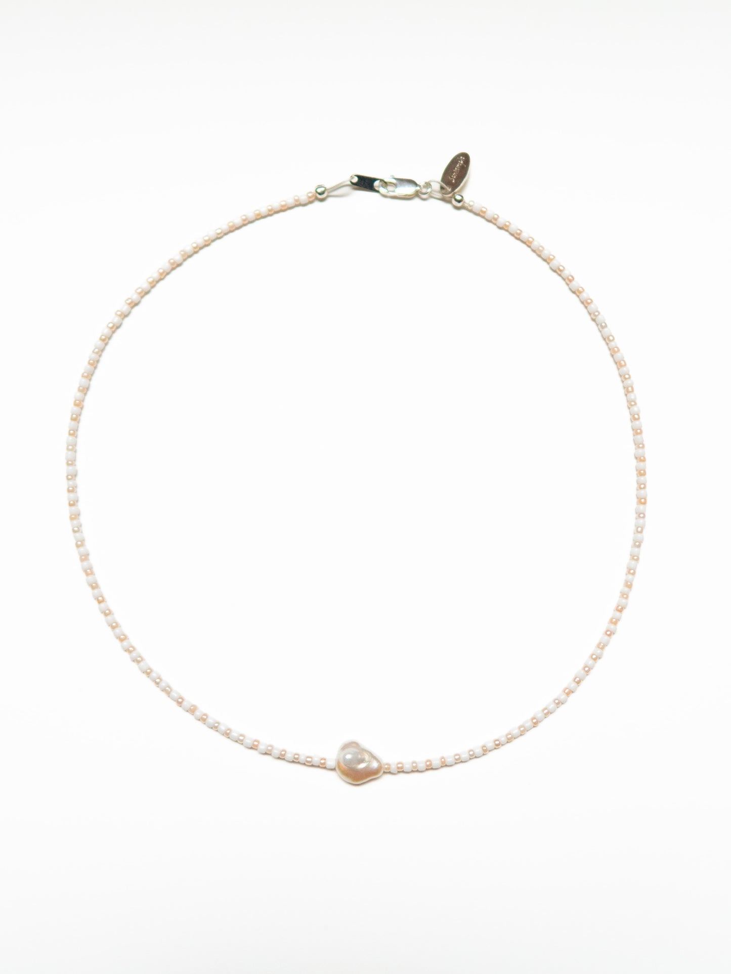 Somos Como Niños Necklace - Peach & White