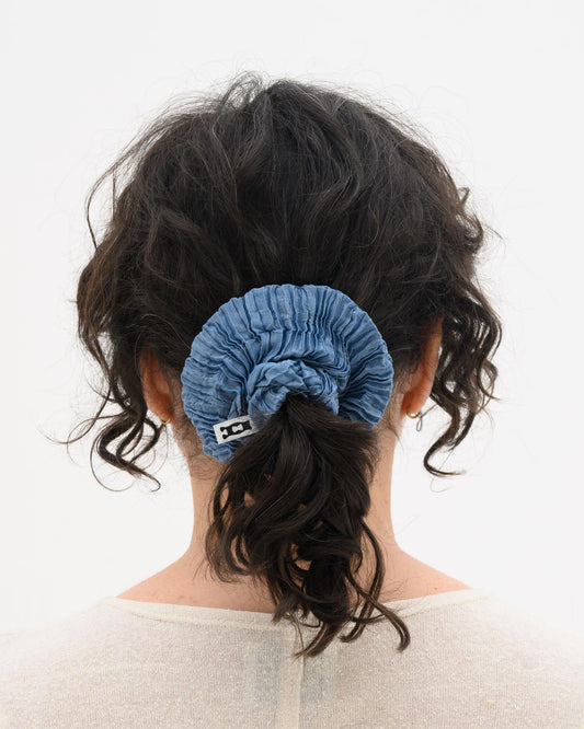Plissé Silk Scrunchie - Indigo