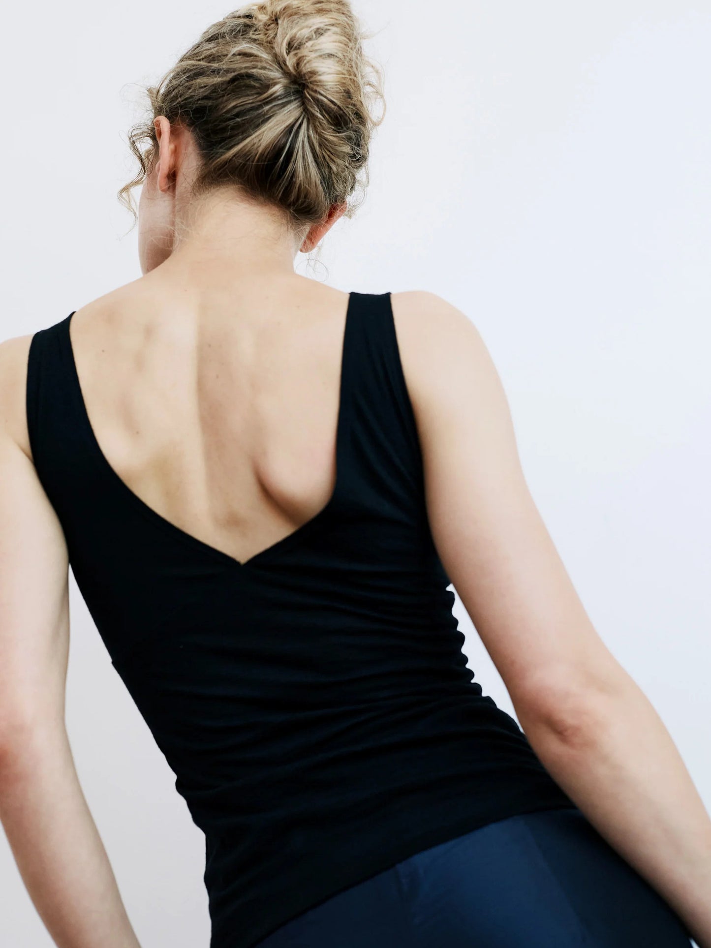 The Merino Wool Sabrina Top - Black