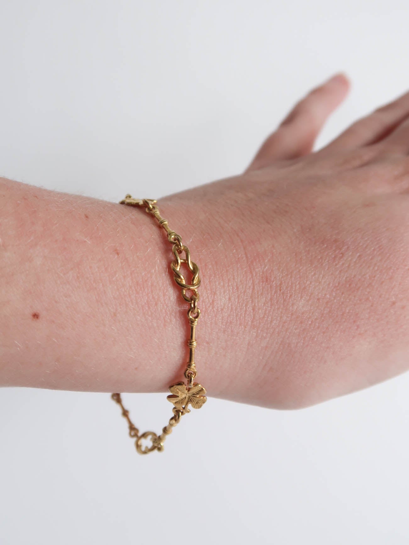 Alter Bracelet - Gold