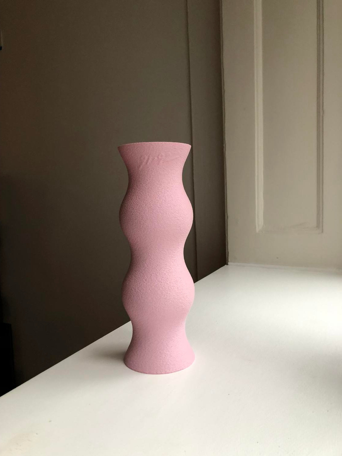 Plastic Surgery 03 Vase - Pink